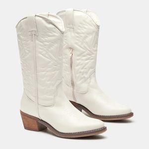 Steve Madden HAYWARD WHITE LEATHER cowboy cowgirl boots - size 8 women’s